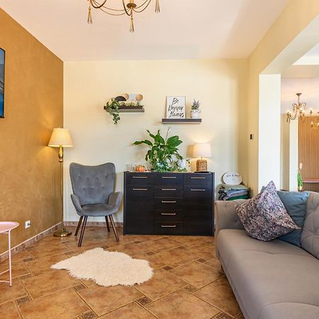 Orchard Villa Brasov Luaran gambar