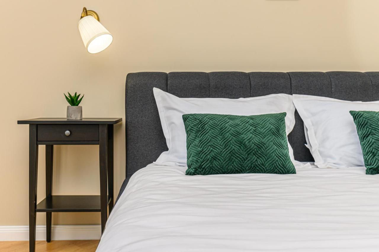 Orchard Villa Brasov Luaran gambar